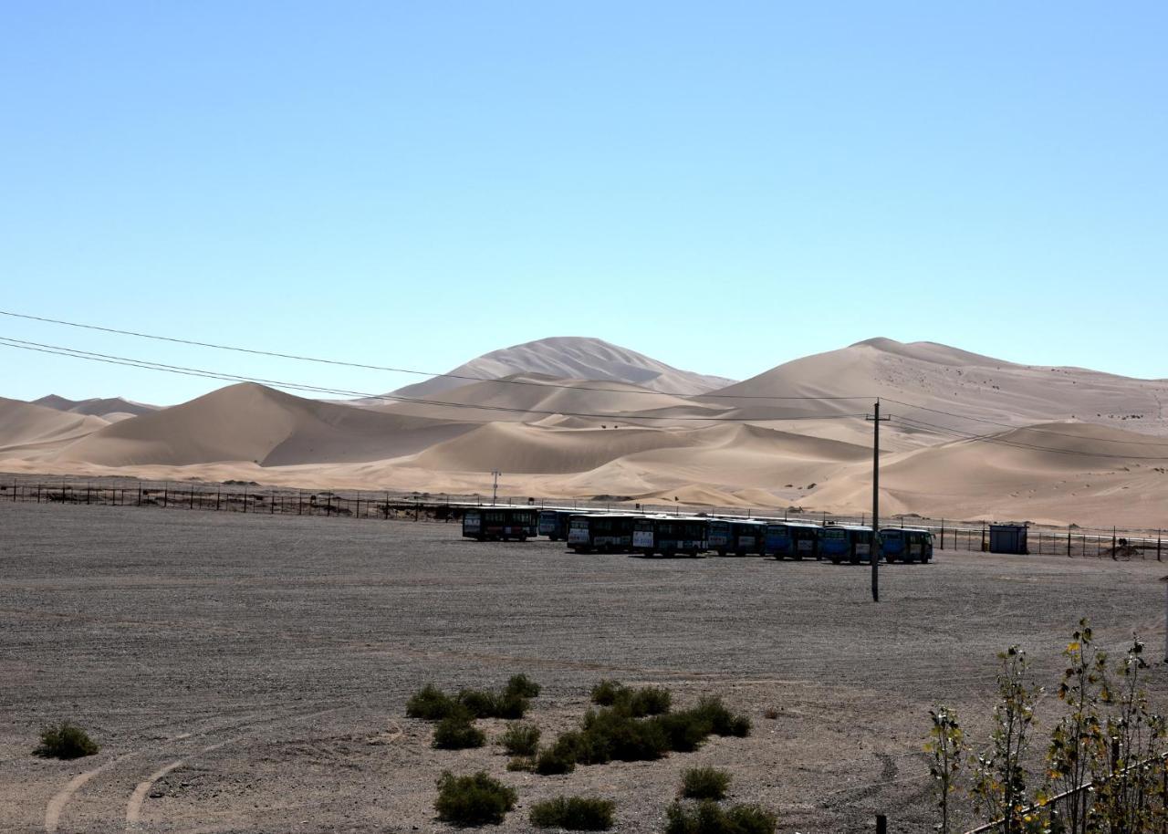Dunhuang 8090 Guest House Exterior photo